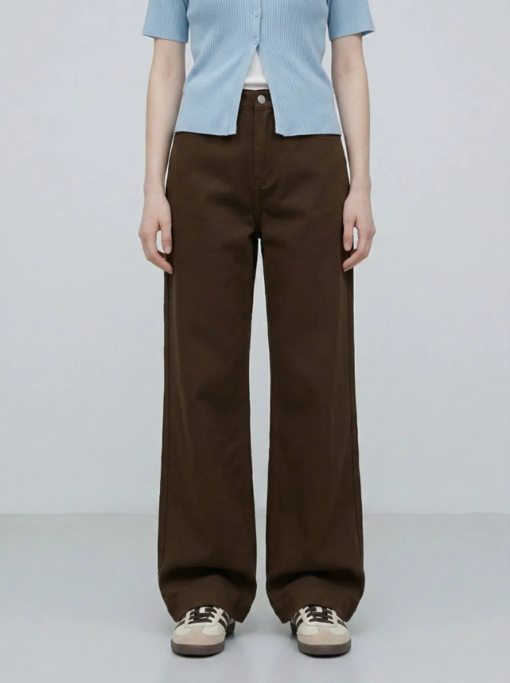 Brown Cotton Pants — AI Fashion Lookbook look 5